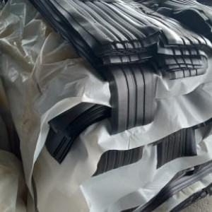 რეზინის მასალების ტრანსპორტირება და ლოგისტიკა